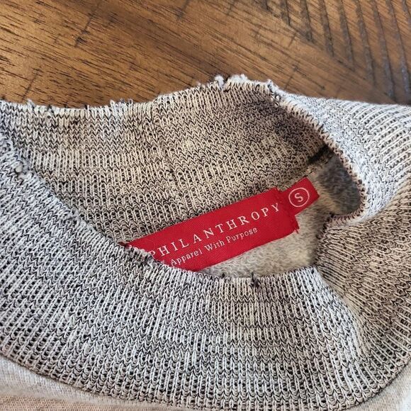n: Philanthropy Sweater Dress Small Grey Distressed - Picture 5 of 9
